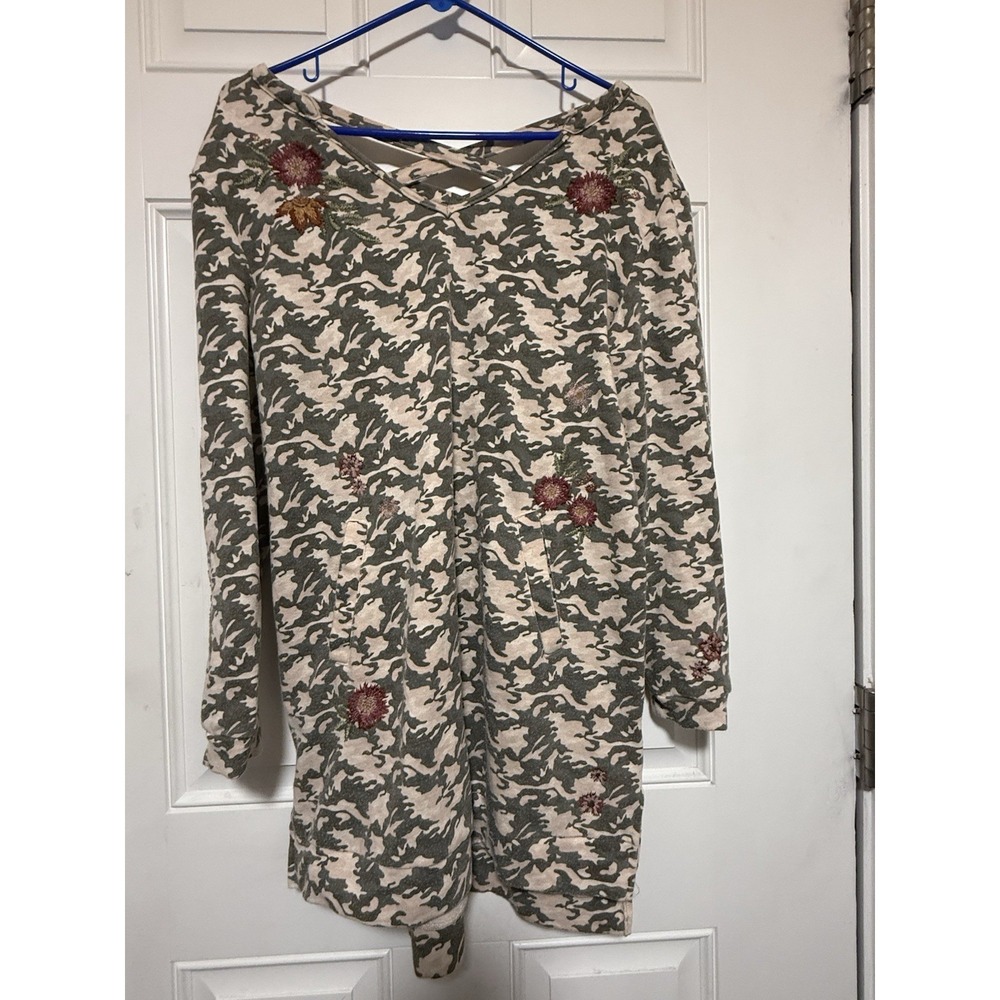 Women's Standard Grace‎ Camo Embroidered Flower Long Sleeve Shirt Dress Size S